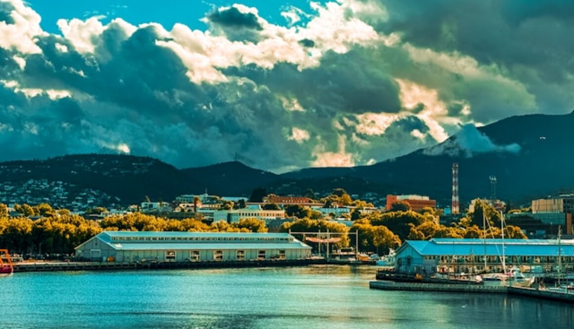 hobart-tasmania Seminar with Prof. Peter Droege